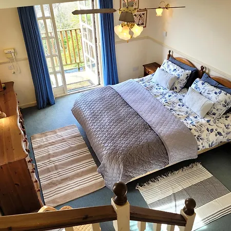 Homehill Cottage, - Superb Views * Looe